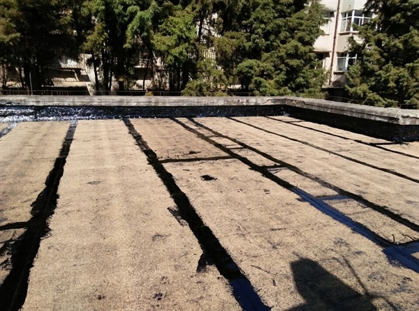 昆明新旧屋 顶防水补漏玻璃顶防水彩钢瓦防水